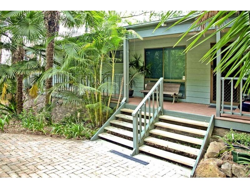 17 Bangalore Street, Ourimbah NSW 2258