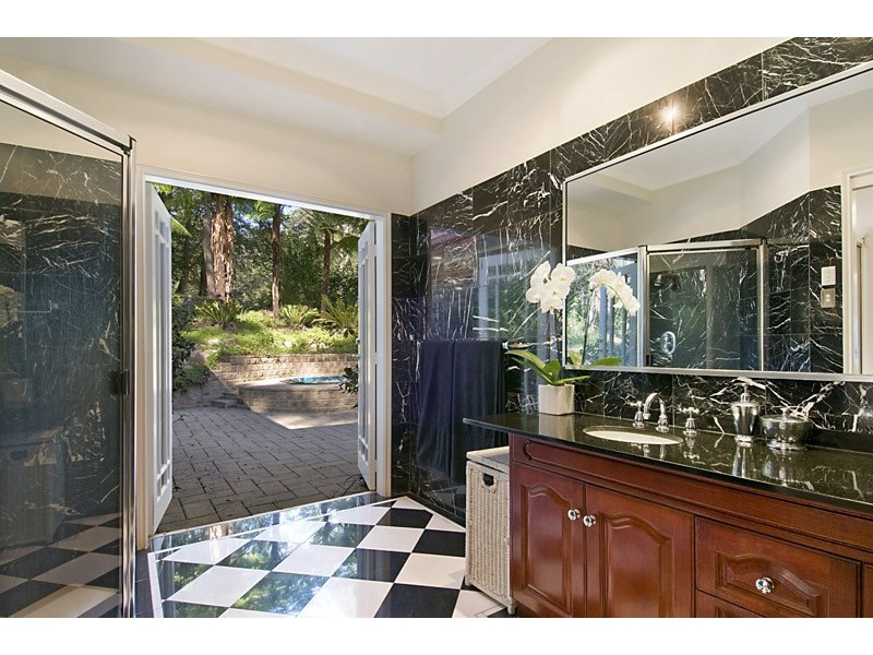 81 Excelsior Street, Lisarow NSW 2250