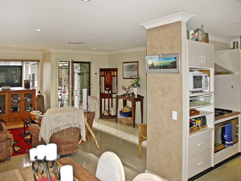 45 Henzel Road, Green Point NSW 2251