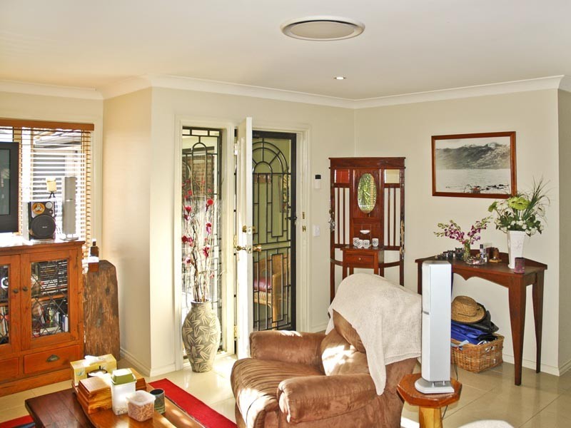 45 Henzel Road, Green Point NSW 2251