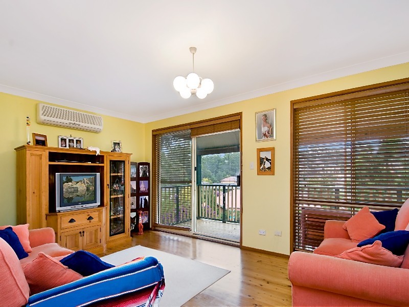 2 Glenrose Close, Lisarow NSW 2250