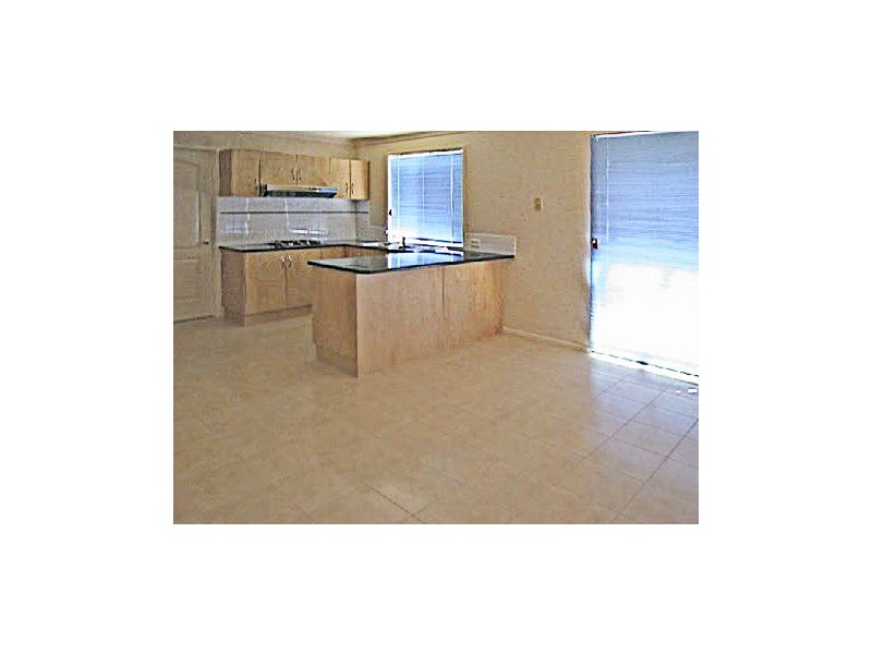 12 Wingello Crescent, Wyoming NSW 2250