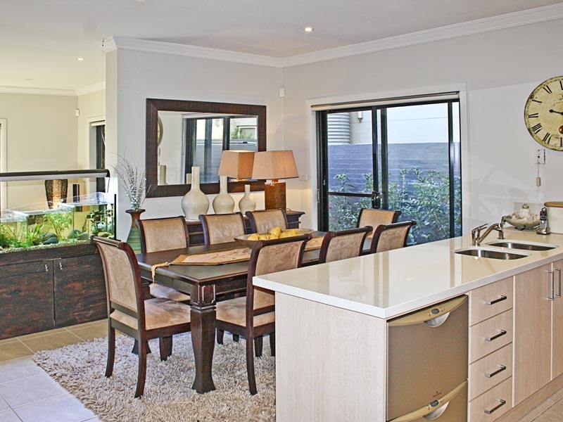 9 Sandstone Circuit (Kooindah Waters), Wyong NSW 2259