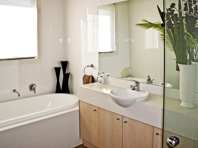 9 Sandstone Circuit (Kooindah Waters), Wyong NSW 2259
