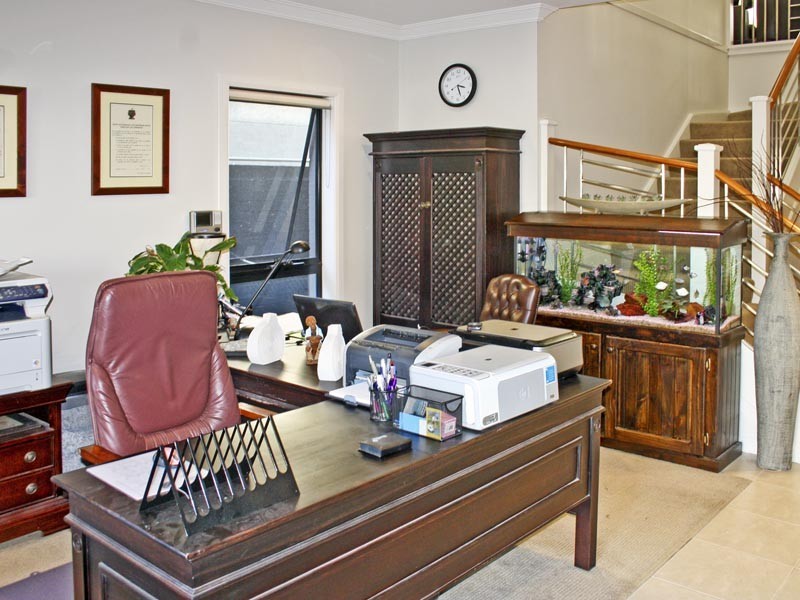 9 Sandstone Circuit (Kooindah Waters), Wyong NSW 2259