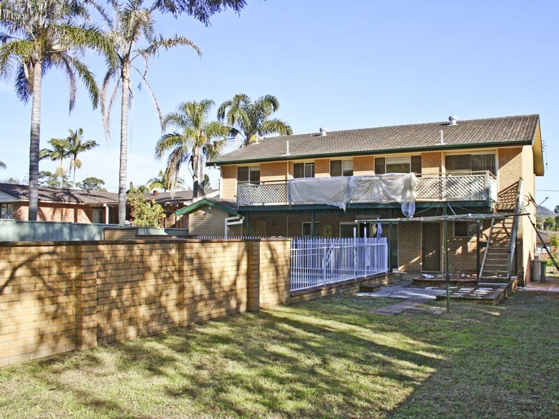 64 Beaumont Avenue, Wyoming NSW 2250