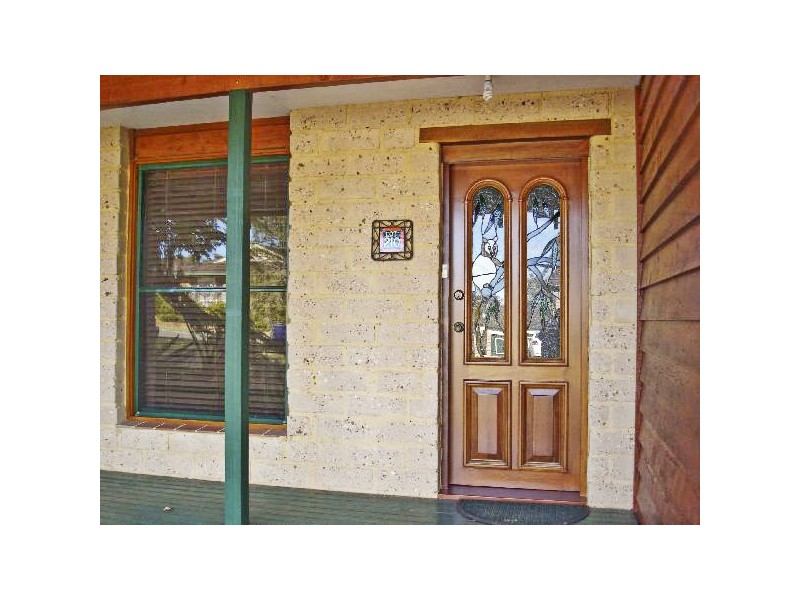 19 Walmsley Road, Ourimbah NSW 2258