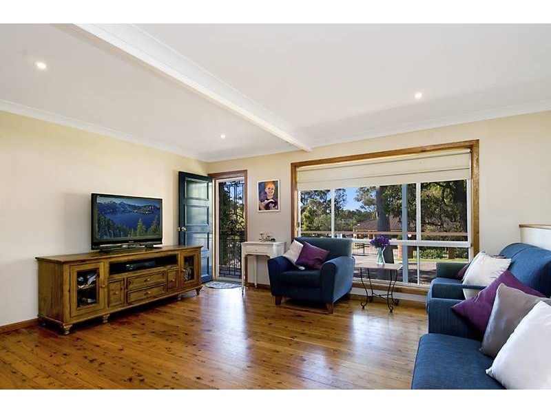 13 Old Tumbi Rd, Wamberal NSW 2260