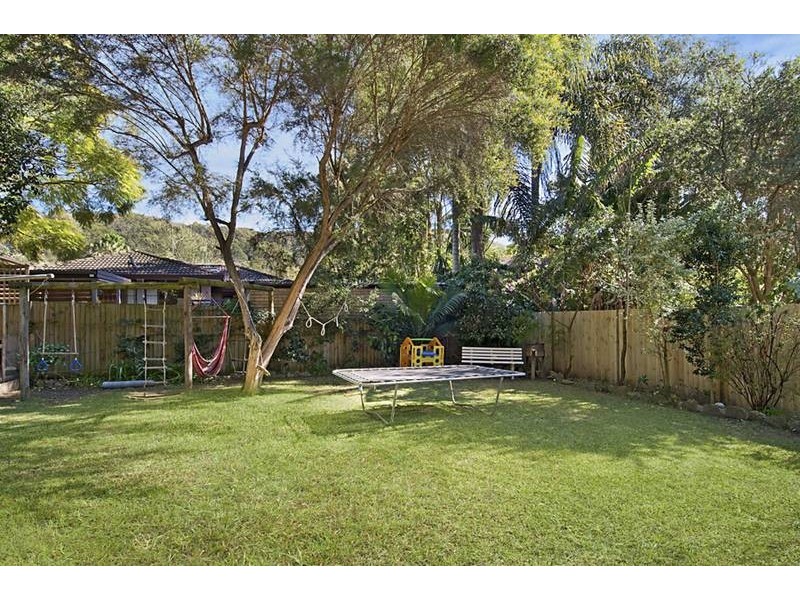 13 Old Tumbi Rd, Wamberal NSW 2260