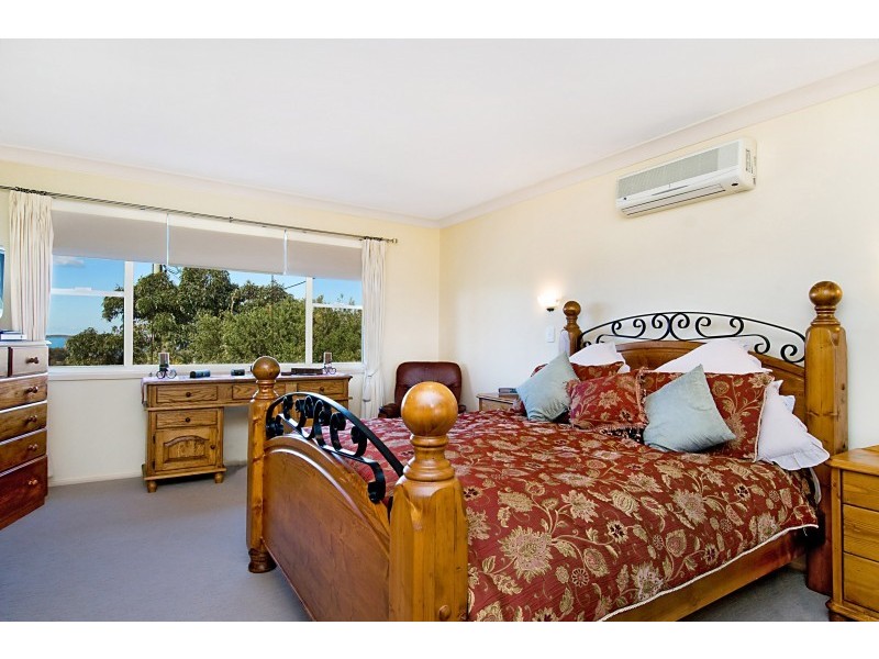 68 Georgina Avenue, Gorokan NSW 2263