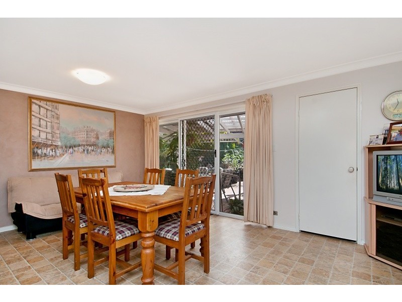 4 Orchard Downs Road, Narara NSW 2250