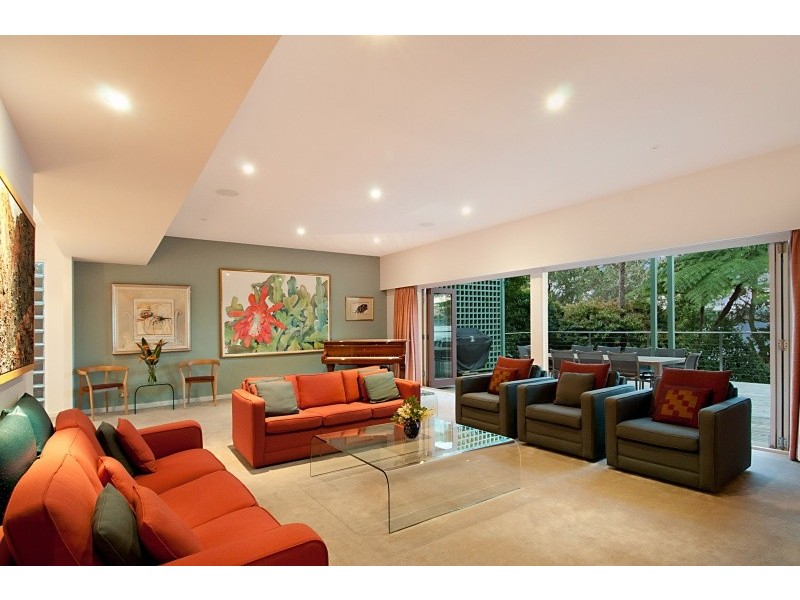 19 Albany Street, Point Frederick NSW 2250