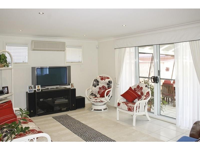 7 Shearwater Street, Tumbi Umbi NSW 2261