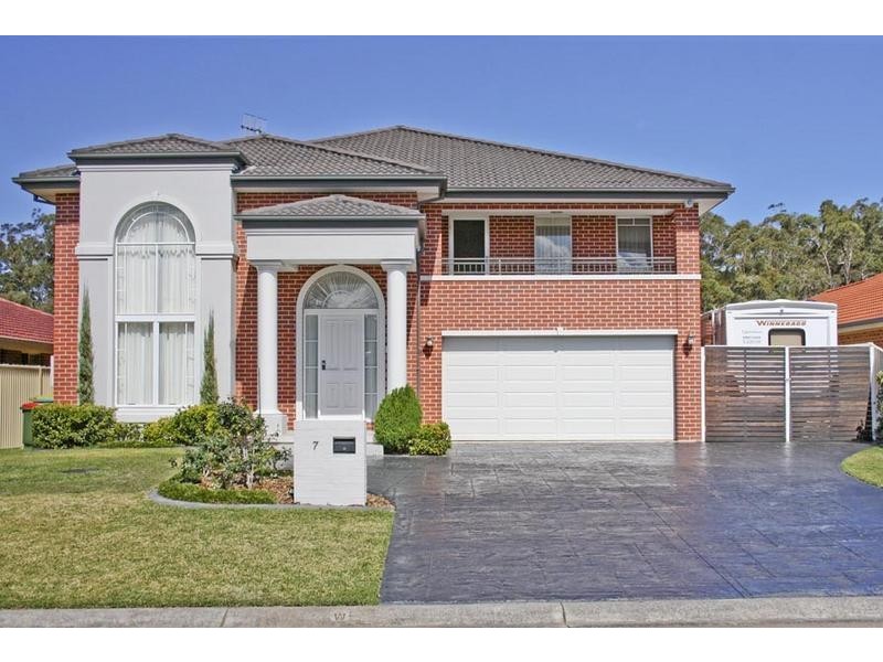 7 Shearwater Street, Tumbi Umbi NSW 2261