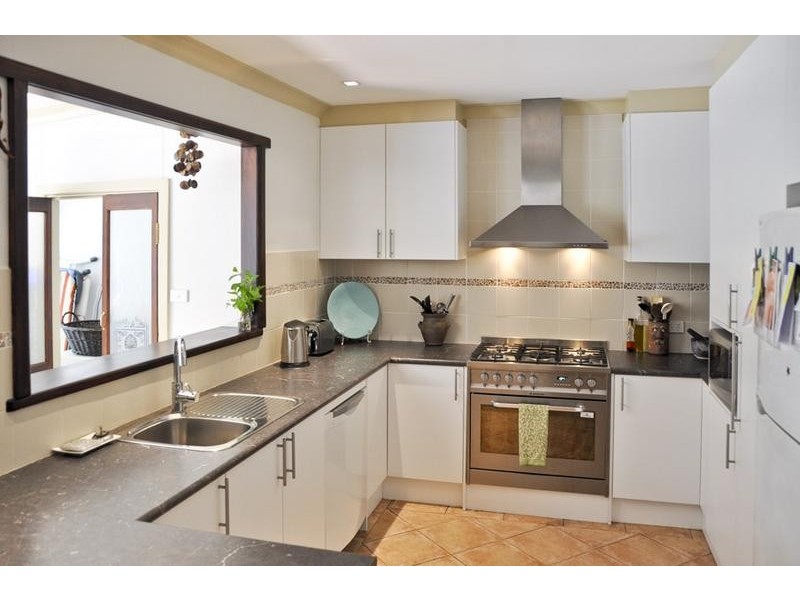 410 Avoca Drive, Green Point NSW 2251