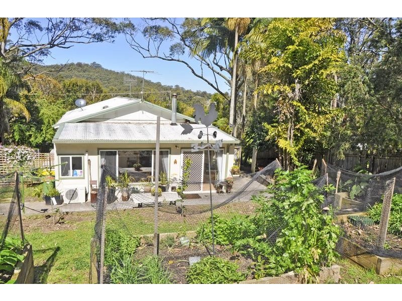 410 Avoca Drive, Green Point NSW 2251