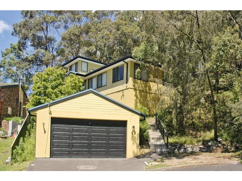 16 Rubie Crescent, East Gosford NSW 2250
