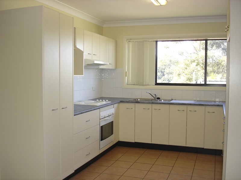 16 Rubie Crescent, East Gosford NSW 2250