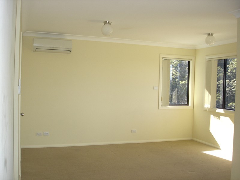 16 Rubie Crescent, East Gosford NSW 2250