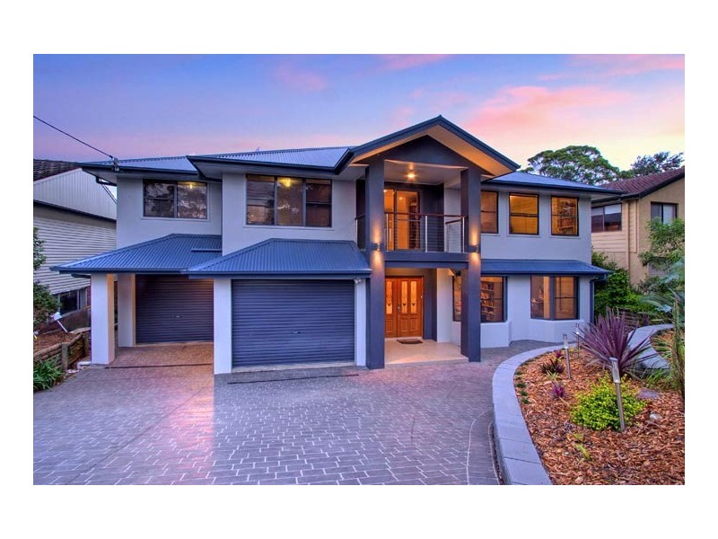 11 Endeavour Drive, Avoca Beach NSW 2251