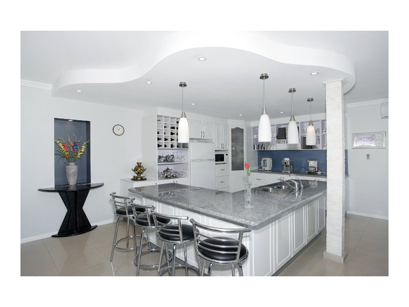 11 Endeavour Drive, Avoca Beach NSW 2251