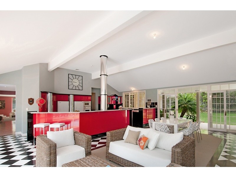 172 Pacific Highway, Charmhaven NSW 2263