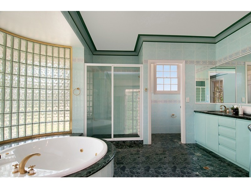 172 Pacific Highway, Charmhaven NSW 2263