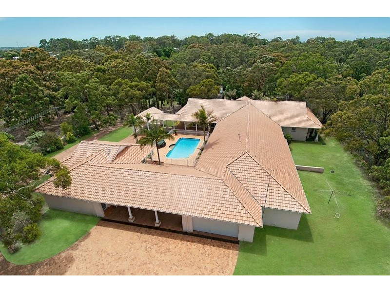 172 Pacific Highway, Charmhaven NSW 2263