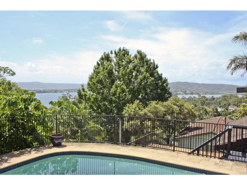 23 Marilyn Pde, Green Point NSW 2251
