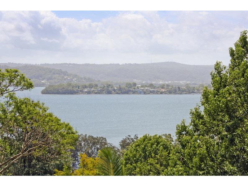 23 Marilyn Pde, Green Point NSW 2251
