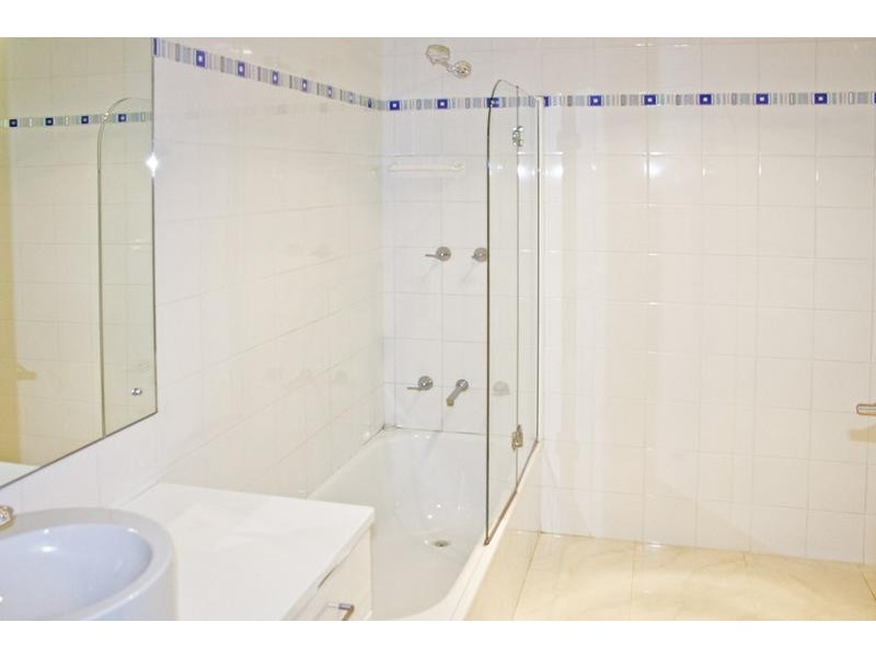 23 Marilyn Pde, Green Point NSW 2251