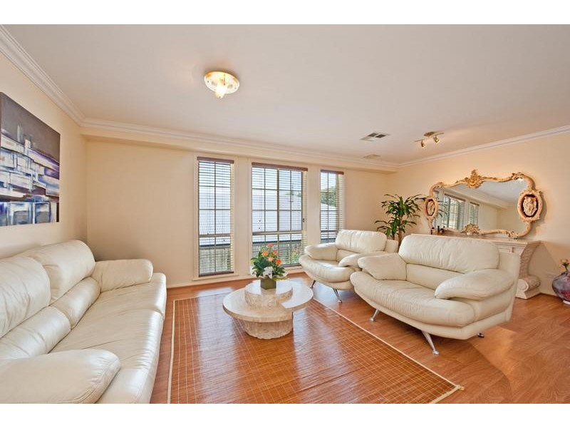 7 Victor Close, Green Point NSW 2251