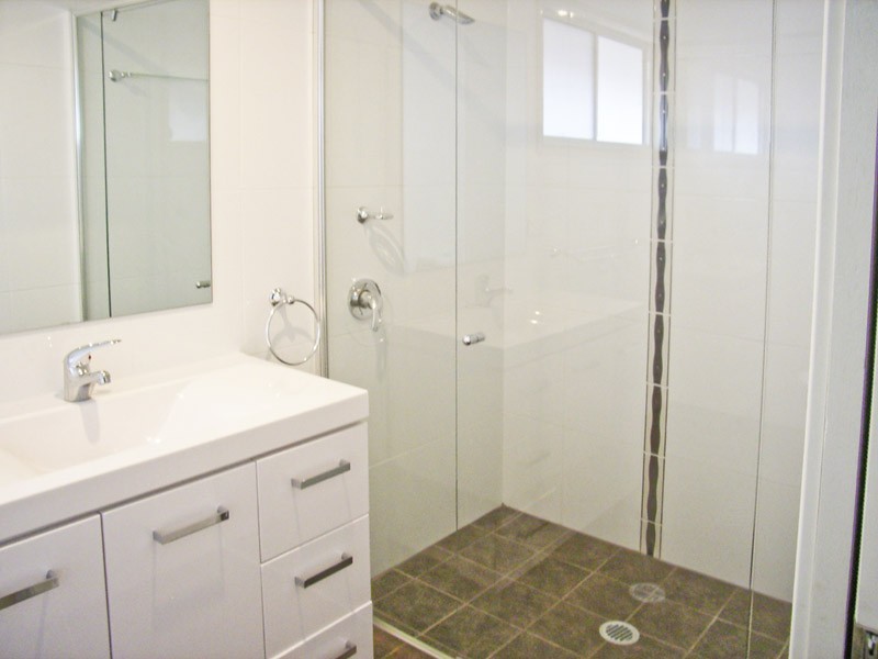 2/18 Wells Street, East Gosford NSW 2250