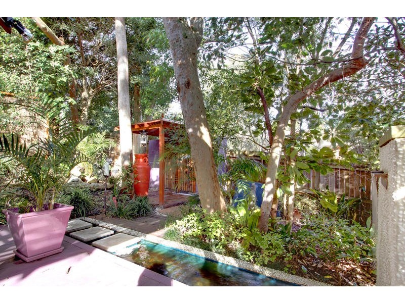 51 Barry Street, Bateau Bay NSW 2261