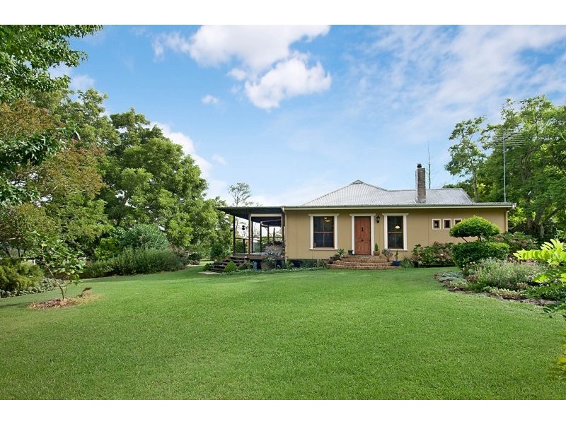 157 Blood Tree Road, Mangrove Mountain NSW 2250