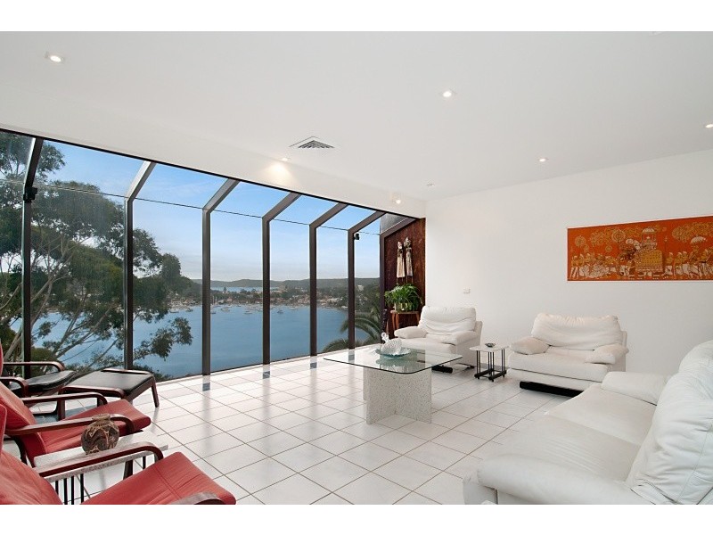 110 Daley Avenue, Daleys Point NSW 2257