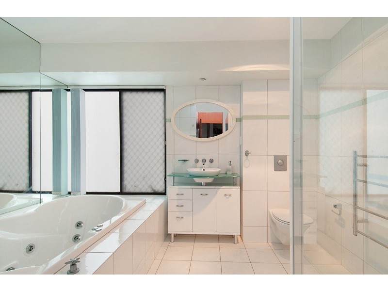 110 Daley Avenue, Daleys Point NSW 2257