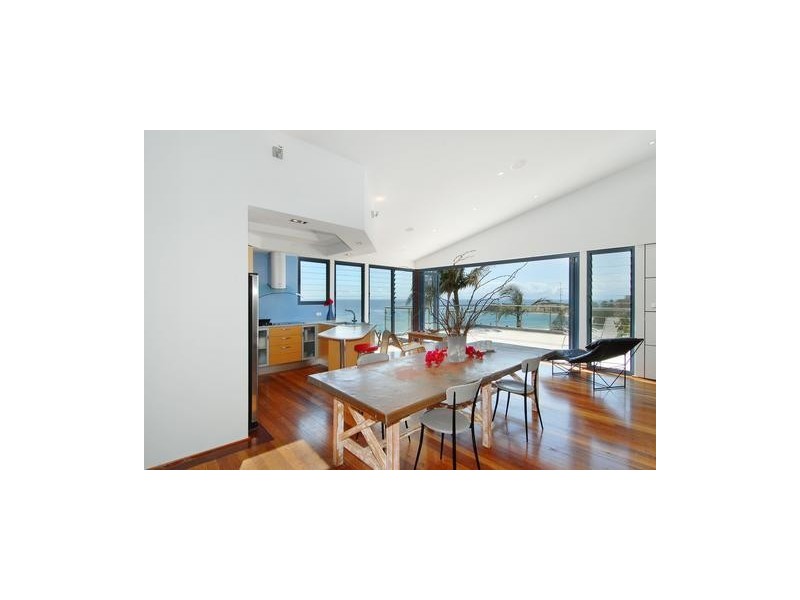 2/20 Barnhill Road, Terrigal NSW 2260
