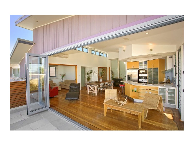 2/20 Barnhill Road, Terrigal NSW 2260