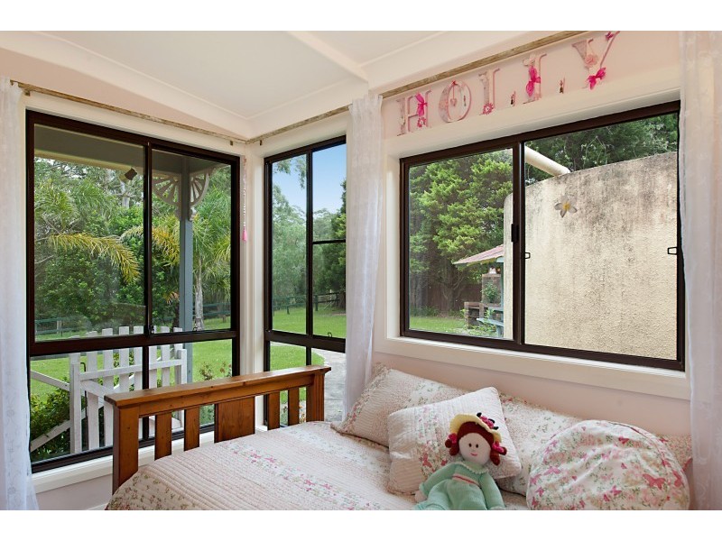 135 Excelsior Street, Lisarow NSW 2250