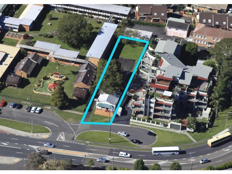 49 Masons Parade, Gosford NSW 2250