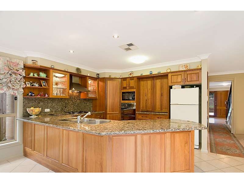 1A Dunn Street, Point Frederick NSW 2250