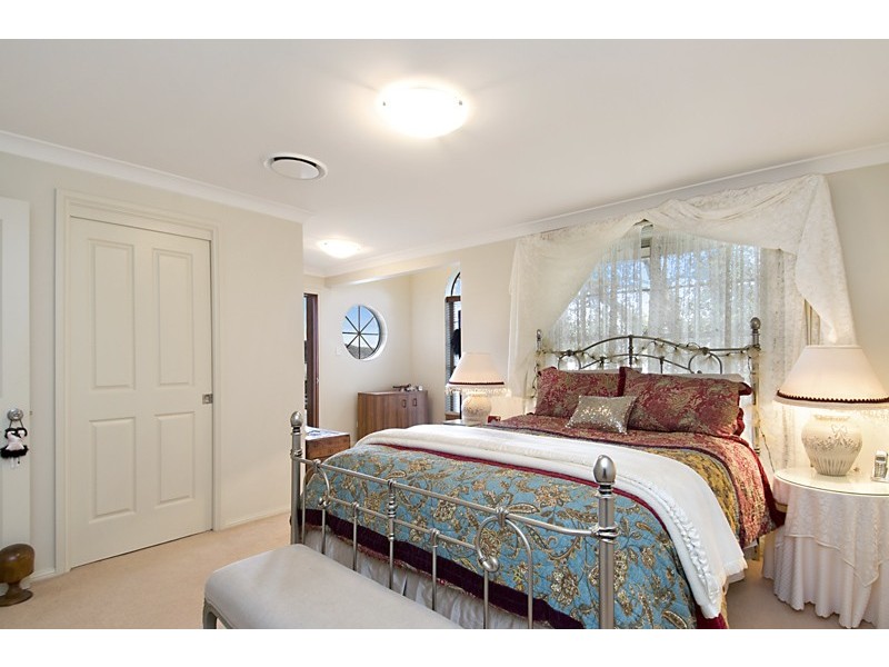 1A Dunn Street, Point Frederick NSW 2250