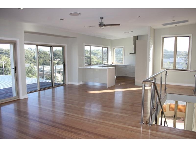 56 Lakeview Rd, Wamberal NSW 2260