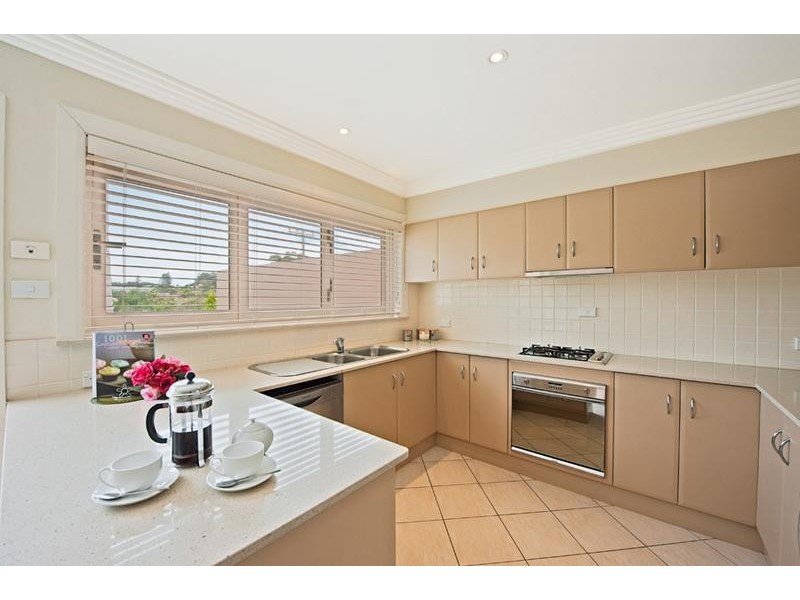 2/22 Kurrawyba Avenue, Terrigal NSW 2260