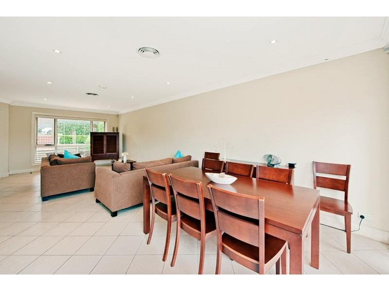 2/22 Kurrawyba Avenue, Terrigal NSW 2260