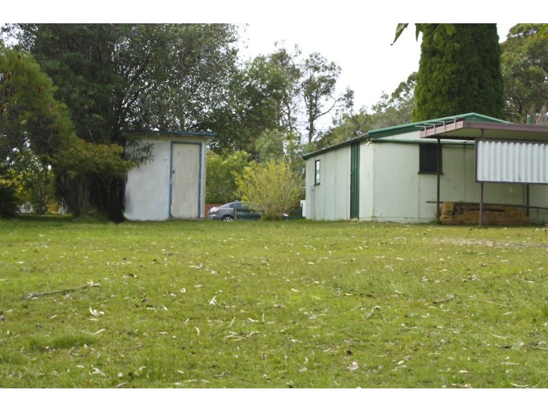 2 Omaru Place, Summerland Point NSW 2259