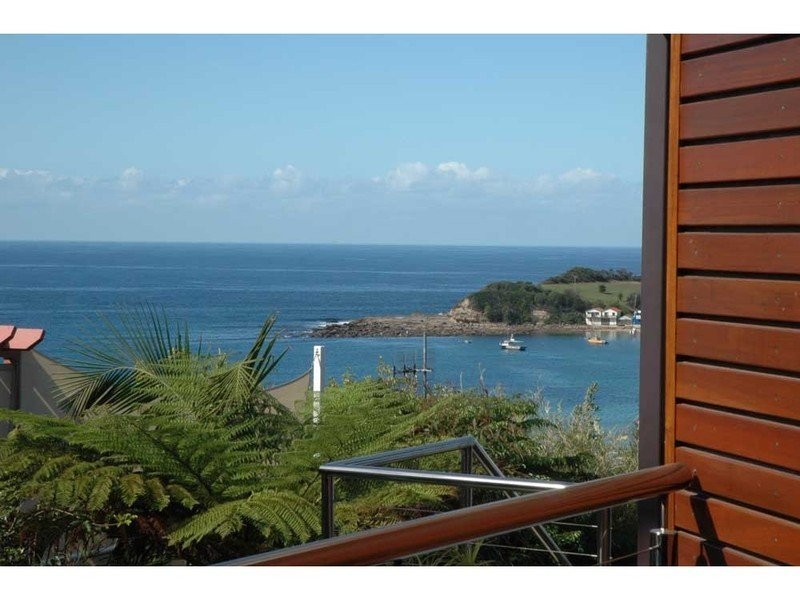 2/20 Barnhill Road, Terrigal NSW 2260