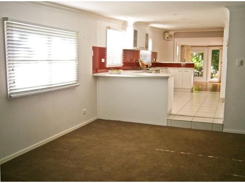 111 Maidens Brush Road, Wyoming NSW 2250