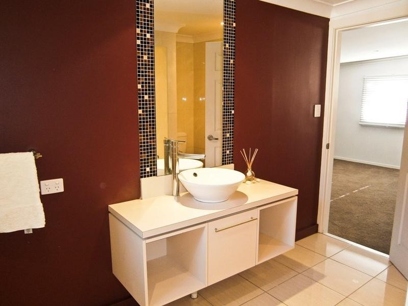 111 Maidens Brush Road, Wyoming NSW 2250